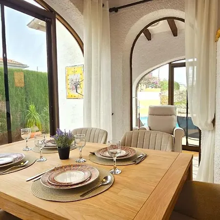 Casa Giulia 펜션 엘 베르헤르